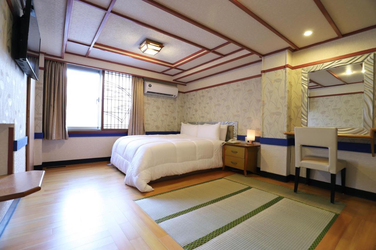 Phoenix Pavilion Hot Spring Hotel Taipeh Exterior foto