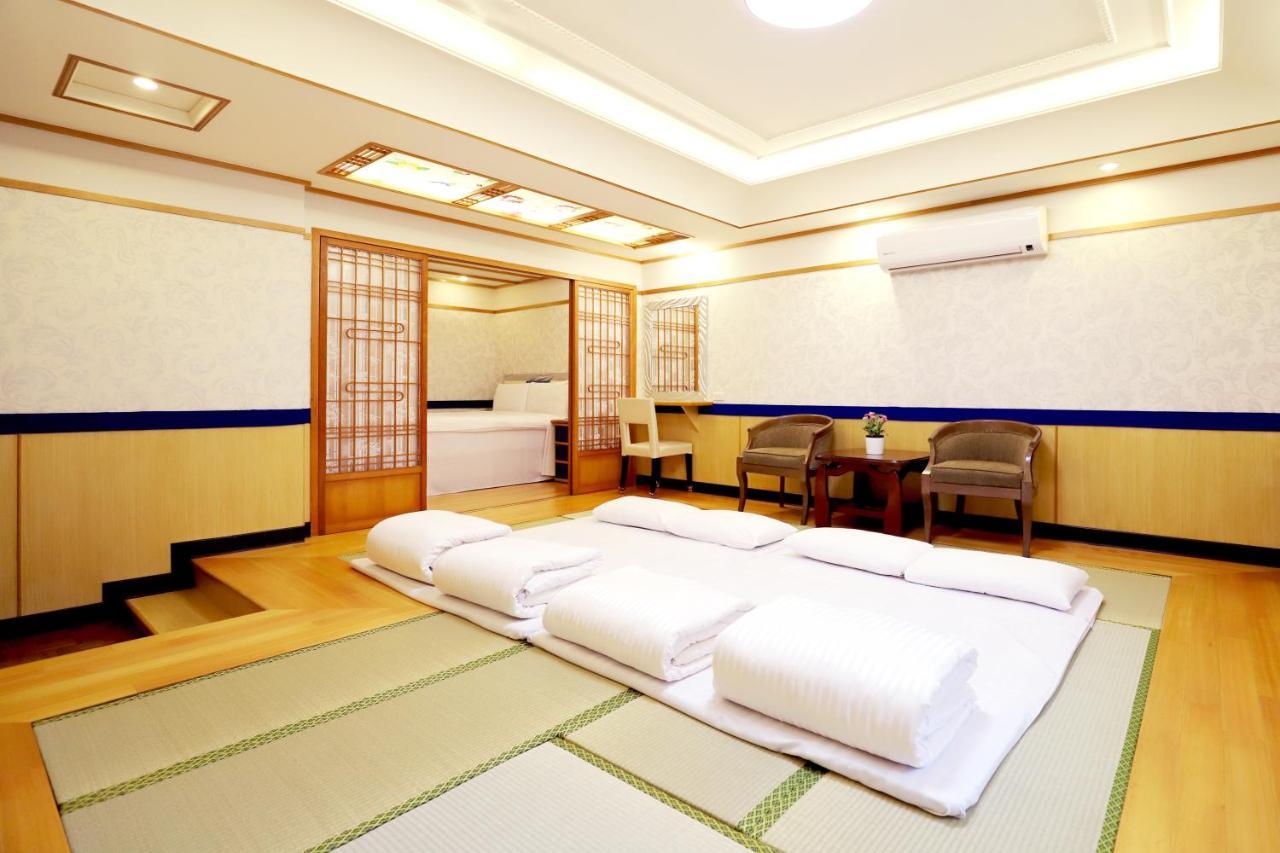 Phoenix Pavilion Hot Spring Hotel Taipeh Exterior foto