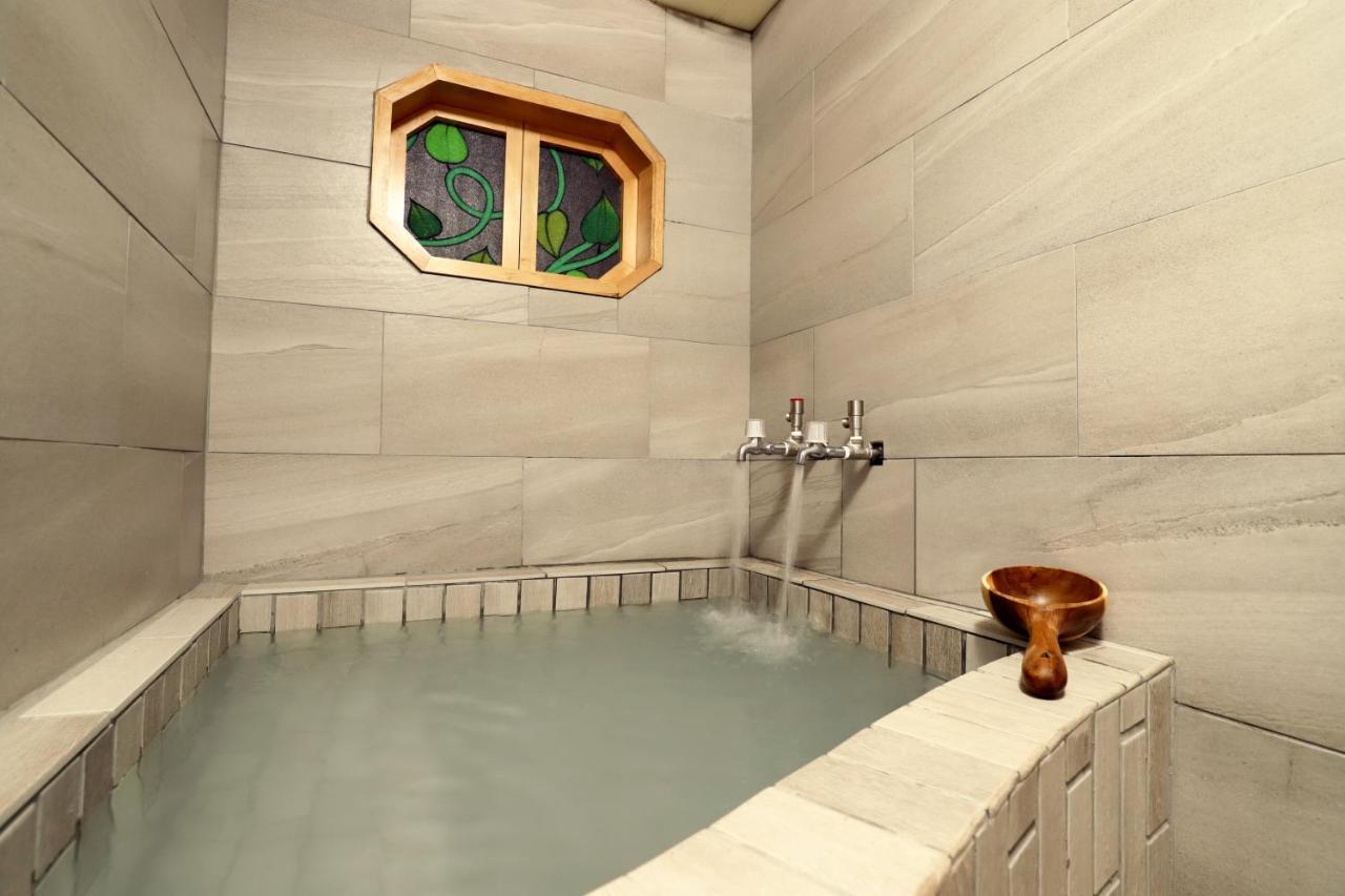 Phoenix Pavilion Hot Spring Hotel Taipeh Exterior foto