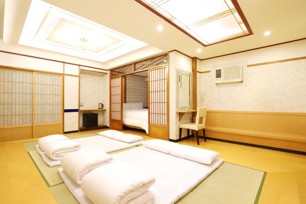 Phoenix Pavilion Hot Spring Hotel Taipeh Exterior foto
