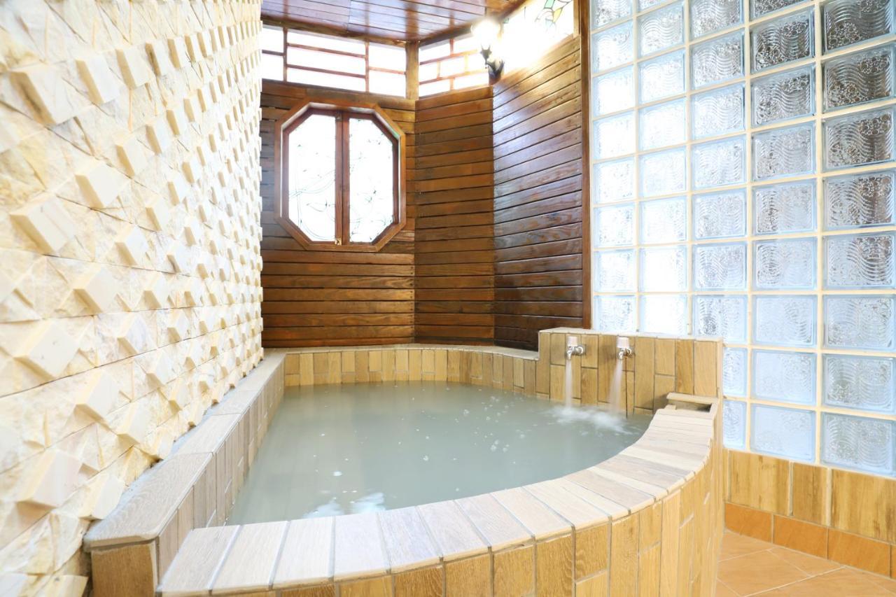 Phoenix Pavilion Hot Spring Hotel Taipeh Exterior foto